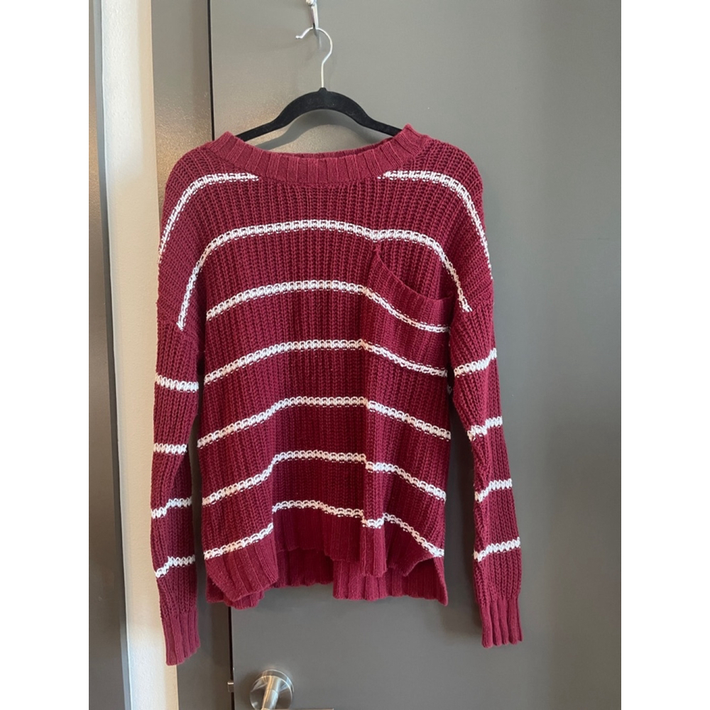 American Eagle Stripped Red Knit Sweater